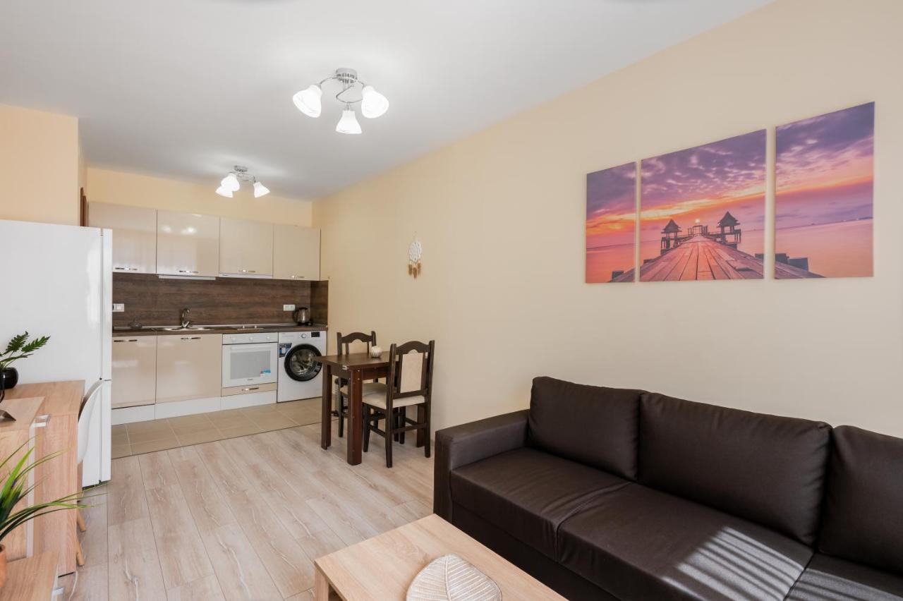 Апартаменты Nomad Haven: 1Bd Flat With Balcony & Desk София Экстерьер фото